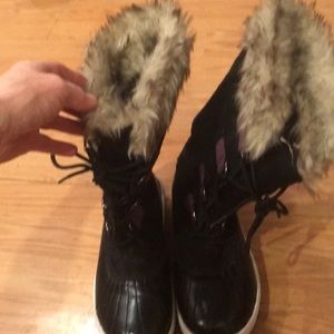 Girls’ Snow Boots